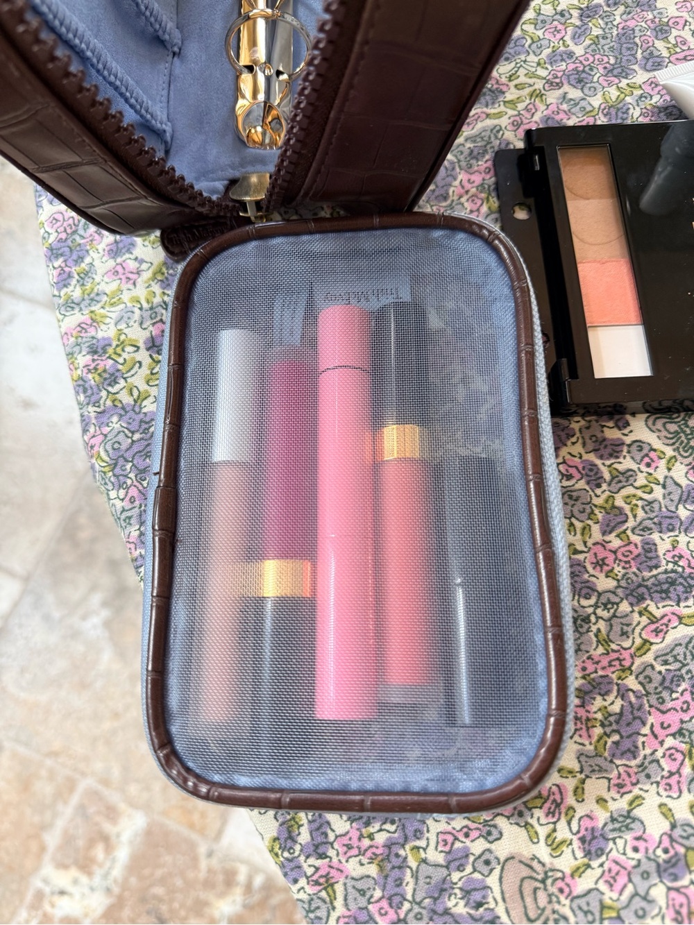 Trish McEvoy NWOT Never used. zip makeup organizer.Creams,shadows,eye misc. - Picture 2 of 16